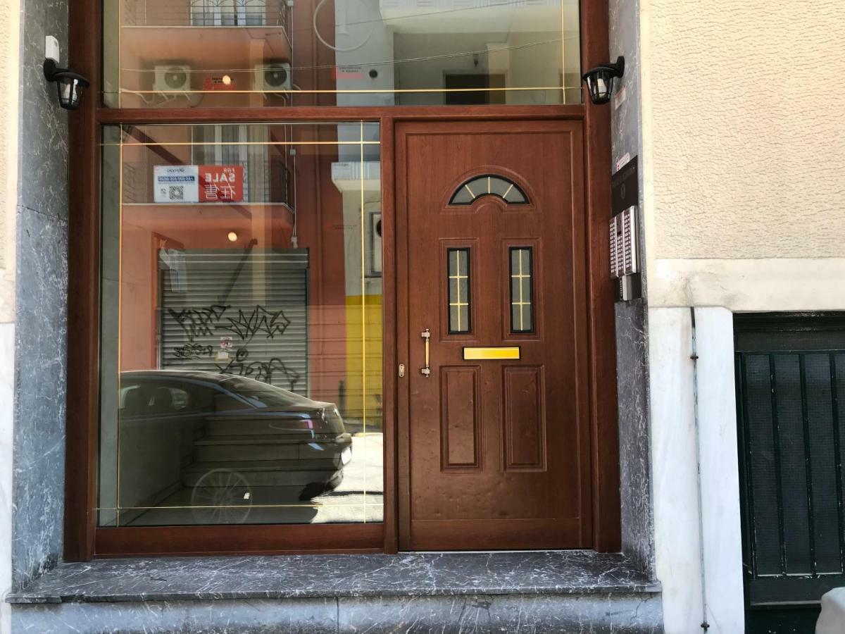 Zolie Apartment Атина Екстериор снимка
